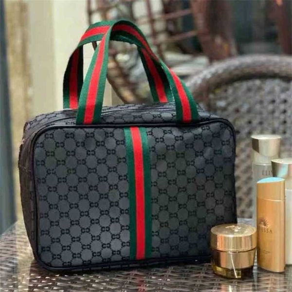 handbags outlet upgrade the new flocking large capacity washing with waterproof coating beach bathing bag
handbags outlet upgrade the new flocking large capacity washing with waterproof coating beach bathing bag