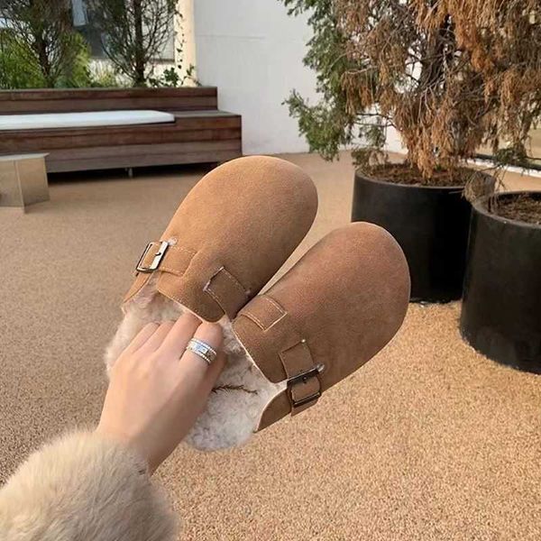 slippers fleece winter warm woolen slippers women wear wrapped half slippers and thick soled boken shoes, Black
slippers fleece winter warm woolen slippers women wear wrapped half slippers and thick soled boken shoes, Black