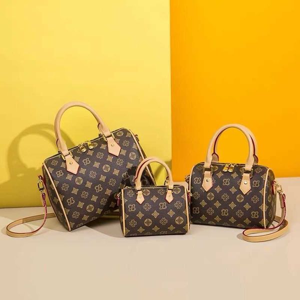 designer luxury women bag louiss handbags totes bags womens crossbody handbag loulou lvs fashion capacity versatile shoulder pursest 5a qual
designer luxury women bag louiss handbags totes bags womens crossbody handbag loulou lvs fashion capacity versatile shoulder pursest 5a qual