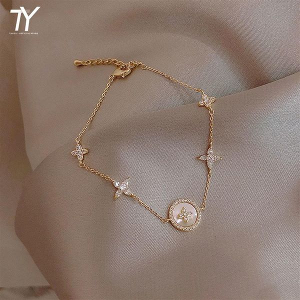 new bracelet mode micro zirkoon korean women's jewelry classic alloy plum blossom cross shape bracelet204s, Golden;silver
new bracelet mode micro zirkoon korean women's jewelry classic alloy plum blossom cross shape bracelet204s, Golden;silver