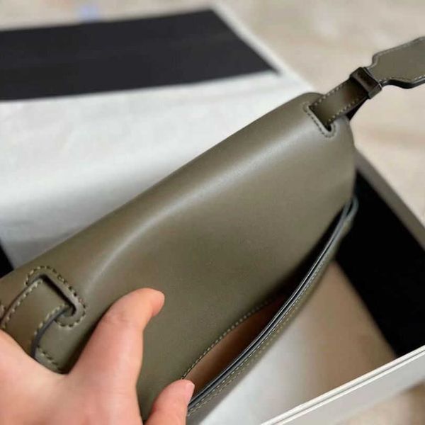 women's bag puzzle roe handbags we saddle female messenger lychee pattern leather versatile fashion one shoulder handbag gate mini
women's bag puzzle roe handbags we saddle female messenger lychee pattern leather versatile fashion one shoulder handbag gate mini