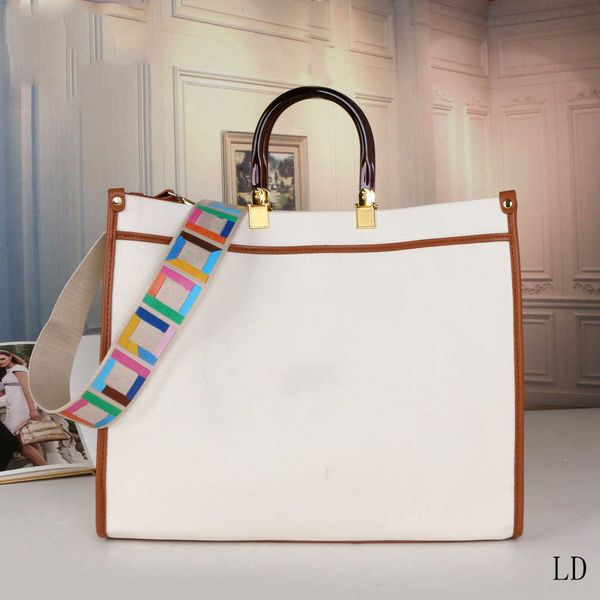 designersluxury hangbag large capacity shopping bag women handbags purses designer shoulder bags casual tote lady fashion cross body
designersluxury hangbag large capacity shopping bag women handbags purses designer shoulder bags casual tote lady fashion cross body