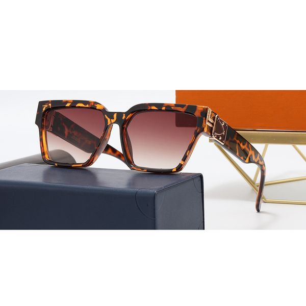 millionaire sunglasses for men women rectangle vintage classic fashion avant-garde style woman man reality eyewear frames anti-ultraviolet e, White;black
millionaire sunglasses for men women rectangle vintage classic fashion avant-garde style woman man reality eyewear frames anti-ultraviolet e, White;black