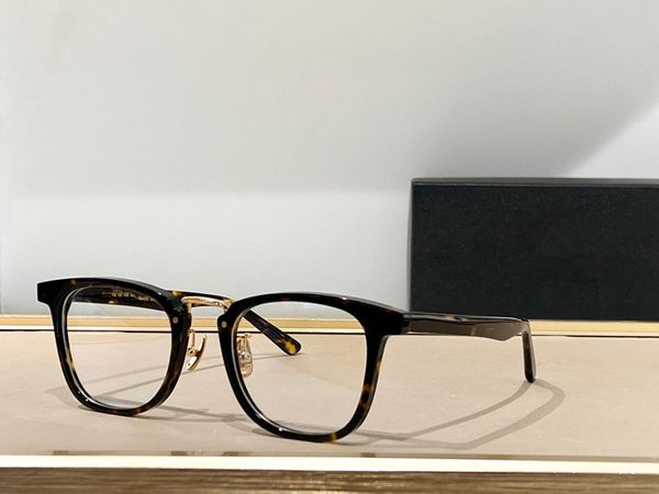 optical eyeglasses for men women retro 2241 style anti-blue square full frame glasses light lens with box, White;black
optical eyeglasses for men women retro 2241 style anti-blue square full frame glasses light lens with box, White;black