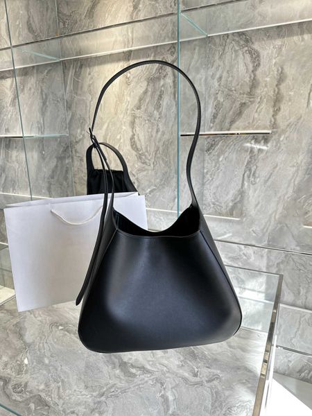 black large capacity tote bags designer handbag wallet luxury crossbody bag shoulder bag purse 33cm messenger leather for all seasons
black large capacity tote bags designer handbag wallet luxury crossbody bag shoulder bag purse 33cm messenger leather for all seasons
