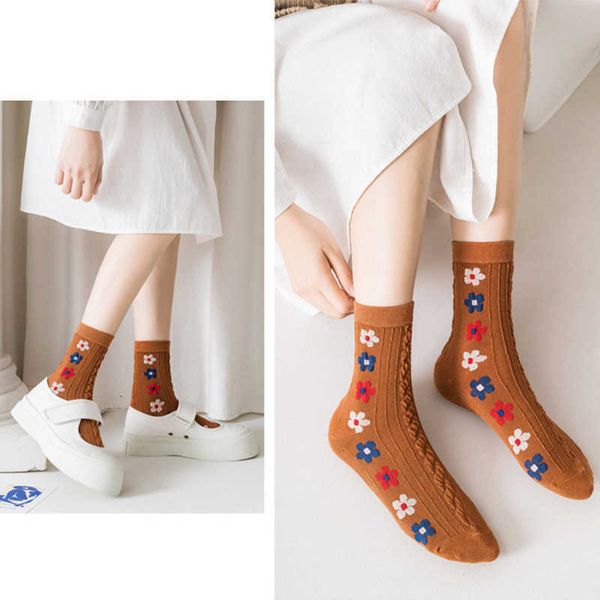 socks hosiery floral print women's socks harajuku vintage streetwear crew socks japanese kawaii cute korean fashion cotton long sock gi, Black;white
socks hosiery floral print women's socks harajuku vintage streetwear crew socks japanese kawaii cute korean fashion cotton long sock gi, Black;white