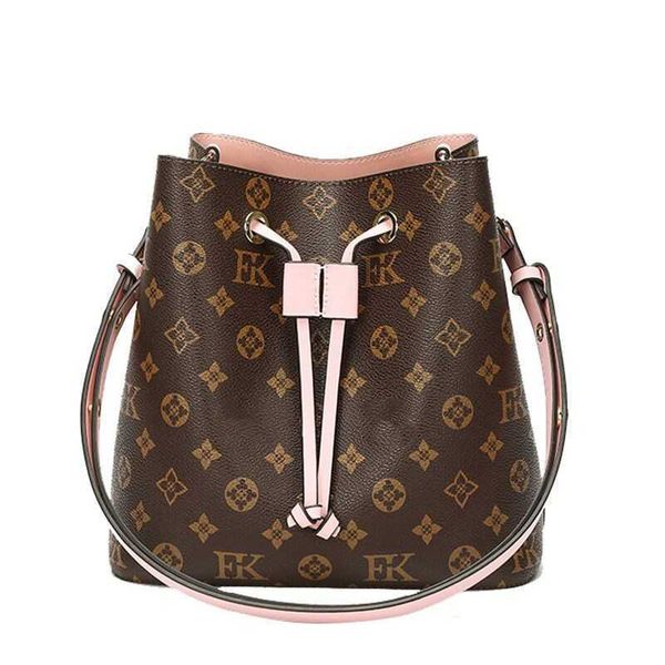 designer luxury women the tote bag fashion versatile handbags shoulder crossbody bags purse tories totes large capacity saddle wallets 7a w
designer luxury women the tote bag fashion versatile handbags shoulder crossbody bags purse tories totes large capacity saddle wallets 7a w