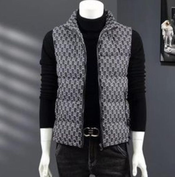 brand mens down vests designer embrodered luxury letter bandge style womens downs vest warm outerwear jacket, Black;white
brand mens down vests designer embrodered luxury letter bandge style womens downs vest warm outerwear jacket, Black;white