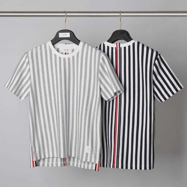 designer shirt thomes brownns t-shirt vertical stripe trend tb round neck short sleeve t-shirt couple summer letter print, White;black
designer shirt thomes brownns t-shirt vertical stripe trend tb round neck short sleeve t-shirt couple summer letter print, White;black