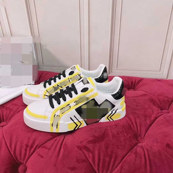 new arrival casual shoes white black red fashion mens women leather breathable shoes open low sports sneakers hchfjj001 kljjj0001
new arrival casual shoes white black red fashion mens women leather breathable shoes open low sports sneakers hchfjj001 kljjj0001