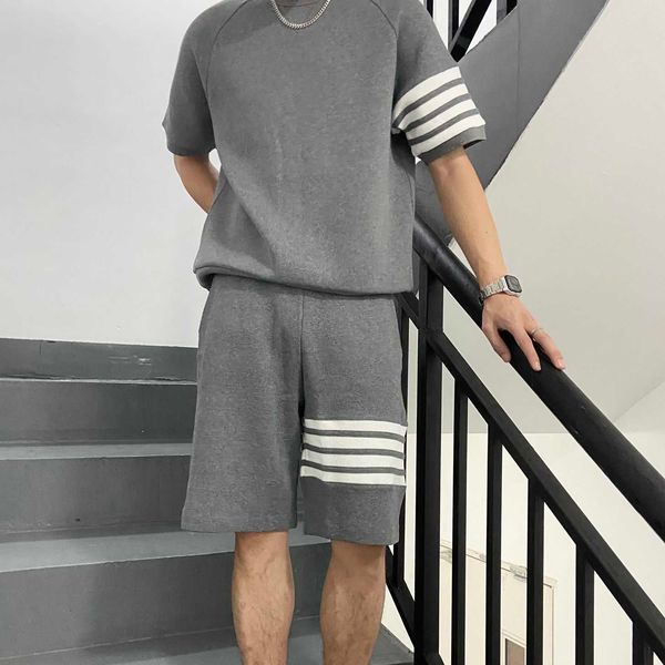 designer shirt thomes brownns t-shirt short sleeve men's and women's pullover classic four bar t-shirt couple round neck letter pr, White;black
designer shirt thomes brownns t-shirt short sleeve men's and women's pullover classic four bar t-shirt couple round neck letter pr, White;black