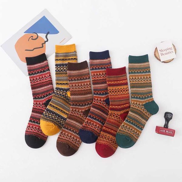 socks hosiery women socks 2022 new autumn winter new fashion cotton crew lady's socks casual trendy breathable middle tube female t2211, Black;white
socks hosiery women socks 2022 new autumn winter new fashion cotton crew lady's socks casual trendy breathable middle tube female t2211, Black;white