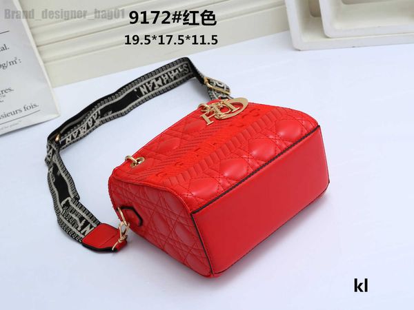 shoulder bags new 2023 women's fashion classic single shoulder lady designer bag black diana bag fashion casual female crossbody totes
shoulder bags new 2023 women's fashion classic single shoulder lady designer bag black diana bag fashion casual female crossbody totes