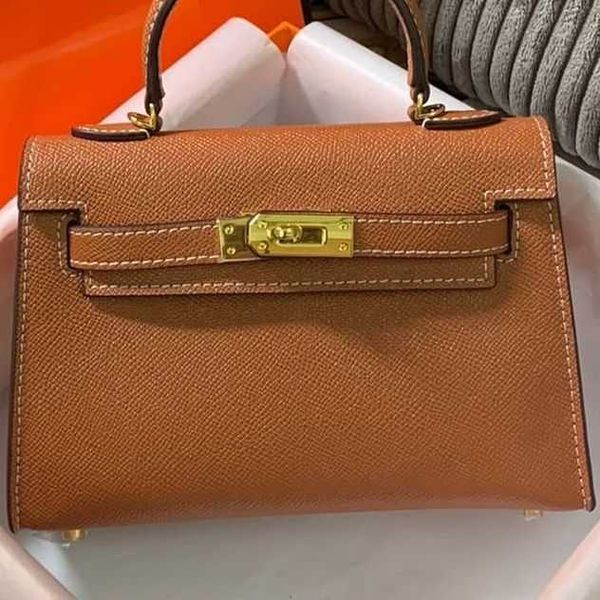 original designer bags herms handbags new boutique women backpack mini second generation gold buckle leather hand-held single shoulder diago
original designer bags herms handbags new boutique women backpack mini second generation gold buckle leather hand-held single shoulder diago