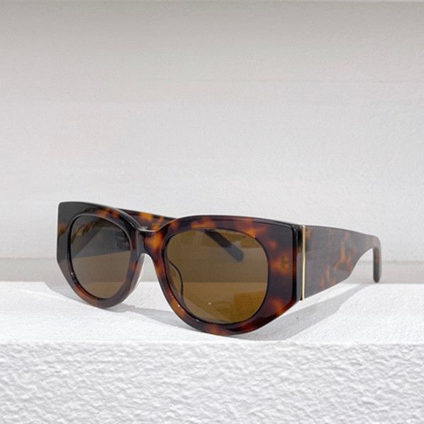 sunglasses for men women summer 1053 style anti-ultraviolet retro plate oval full frame fashion glasses random box, White;black
sunglasses for men women summer 1053 style anti-ultraviolet retro plate oval full frame fashion glasses random box, White;black