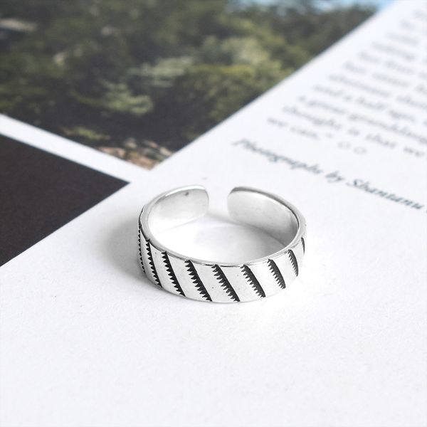 thai silver vintage twill opening ring mens rings classic men titanium steel designer for women luxury gifts woman girl jewlery
thai silver vintage twill opening ring mens rings classic men titanium steel designer for women luxury gifts woman girl jewlery