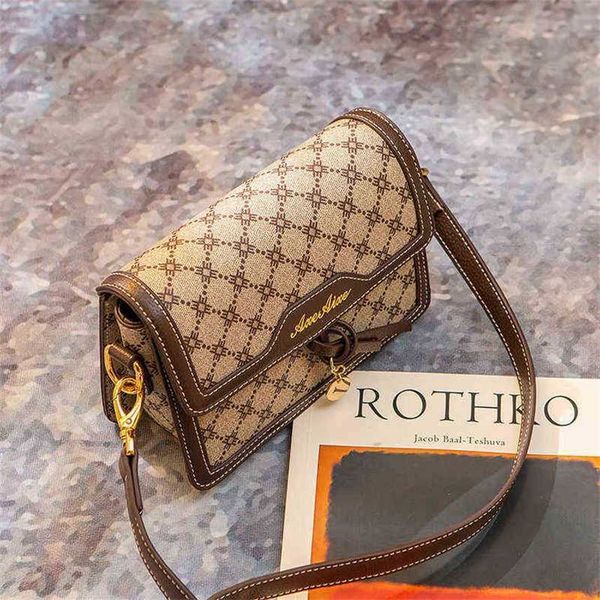 handbags outlet advanced sense style versatile women's new small messenger bag
handbags outlet advanced sense style versatile women's new small messenger bag