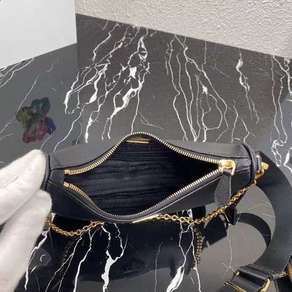 genuine leather handbag hobo crossbody shoulder bags for women fashion bag womens chains handbags cowhide chain purse messenger bag hqp111ba
genuine leather handbag hobo crossbody shoulder bags for women fashion bag womens chains handbags cowhide chain purse messenger bag hqp111ba