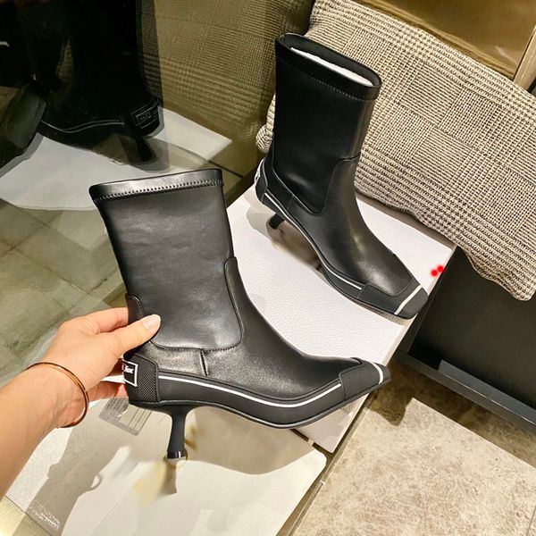 2023 luxury designer boots double g splicing leather shoes autumn winter martin boot ladies ankle cowskin shoe fashion camfort booties with, Black
2023 luxury designer boots double g splicing leather shoes autumn winter martin boot ladies ankle cowskin shoe fashion camfort booties with, Black