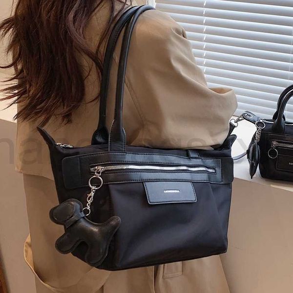 this year's popular online red small bag women's 2022 summer new versatile messenger portable one shoulder armpit
this year's popular online red small bag women's 2022 summer new versatile messenger portable one shoulder armpit