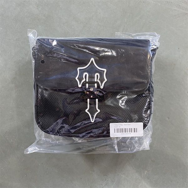 trapstar bag 2.0 black/white men's women's messenger wallet london fashion high street one shoulder crossbody wallet sewing notion
trapstar bag 2.0 black/white men's women's messenger wallet london fashion high street one shoulder crossbody wallet sewing notion