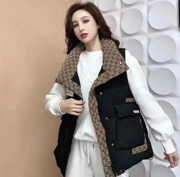designer wonens vests heat down vest waistcoat bodywarmer puffer jacket woman outwear fashion winter sleeveless, Black;white
designer wonens vests heat down vest waistcoat bodywarmer puffer jacket woman outwear fashion winter sleeveless, Black;white