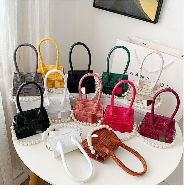 girl fashion handbags pu chain pearl handle shoulder package exquisite practical outdoor bags travelling bag, Black
girl fashion handbags pu chain pearl handle shoulder package exquisite practical outdoor bags travelling bag, Black
