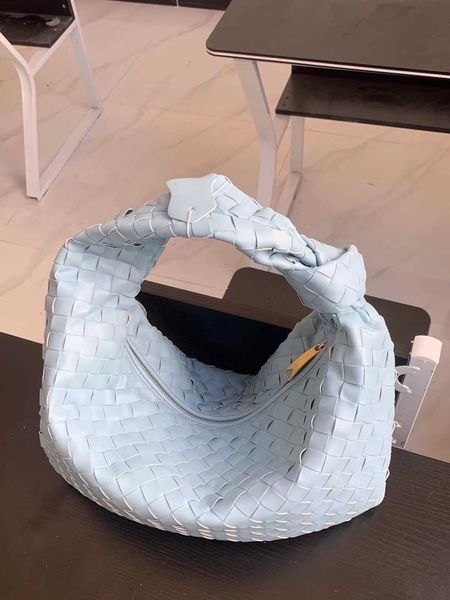 cowhide classic claassic women 2023 lady's ladies bags jodies designer bag woven bottegaes shoulder venetas large tote soft underarm fa
cowhide classic claassic women 2023 lady's ladies bags jodies designer bag woven bottegaes shoulder venetas large tote soft underarm fa
