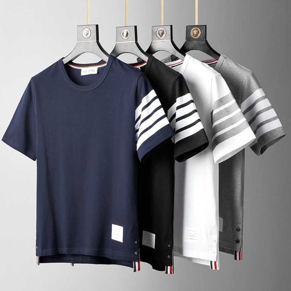 fashion designer thomes brownns t-shirt tb fog brand half sleeve four bar stripe pure cotton summer round neck short t-shirt leisure trend, White;black
fashion designer thomes brownns t-shirt tb fog brand half sleeve four bar stripe pure cotton summer round neck short t-shirt leisure trend, White;black