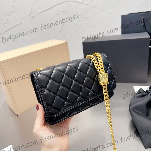designer channel bags for women black cc handbag leather chain slant shoulder clutch flap totes bag double letters solid hasp waist square s
designer channel bags for women black cc handbag leather chain slant shoulder clutch flap totes bag double letters solid hasp waist square s