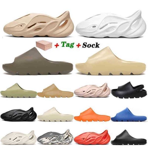 designer yeesys slide kanyes slipper fashion sandals men women shoes triple black white off red resin bone desert sand girls boyes
designer yeesys slide kanyes slipper fashion sandals men women shoes triple black white off red resin bone desert sand girls boyes