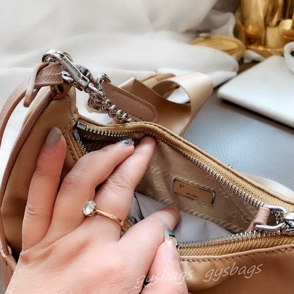 woman handbags shoulder bags baguettes designer nylon hobos crossbody bag women soft handbag triangle multiple colorsbagss
woman handbags shoulder bags baguettes designer nylon hobos crossbody bag women soft handbag triangle multiple colorsbagss