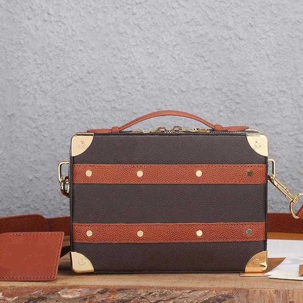 designer luxury women bag louiss handbags totes bags womens crossbody handbag loulou lvs fashion capacity versatile shoulder pursest 5a qual
designer luxury women bag louiss handbags totes bags womens crossbody handbag loulou lvs fashion capacity versatile shoulder pursest 5a qual