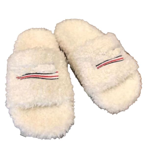 designer luxury brand 2022 autumn and winter new flat bottomed retro lovers wear thick bottomed lamb hair embroidery letter slippers, Black
designer luxury brand 2022 autumn and winter new flat bottomed retro lovers wear thick bottomed lamb hair embroidery letter slippers, Black