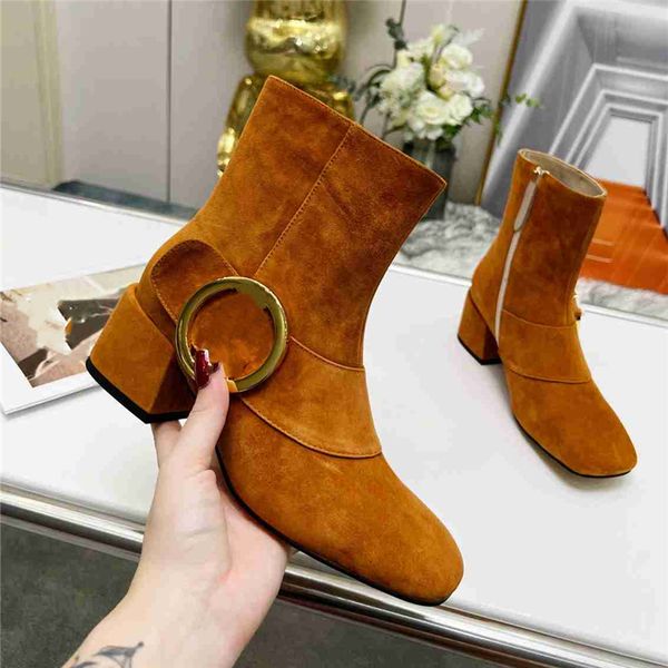 winter boots ggity fashion women vintage decorative leather cotton cloth wool warm keeping high heel thick sole snow flat socks shoes 01-09, Black
winter boots ggity fashion women vintage decorative leather cotton cloth wool warm keeping high heel thick sole snow flat socks shoes 01-09, Black