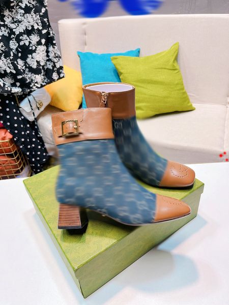 2023 luxury designer boots double g splicing leather shoes autumn winter martin boot ladies ankle cowskin shoe fashion camfort booties with, Black
2023 luxury designer boots double g splicing leather shoes autumn winter martin boot ladies ankle cowskin shoe fashion camfort booties with, Black