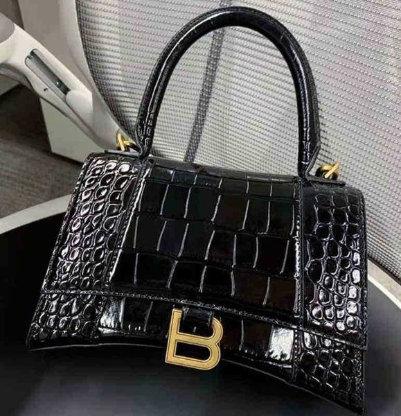 handbag balencaigass designer fashion 2022 alligator b-shaped hourglass summer fashion versatile handone shoulder messenger jtqn
handbag balencaigass designer fashion 2022 alligator b-shaped hourglass summer fashion versatile handone shoulder messenger jtqn