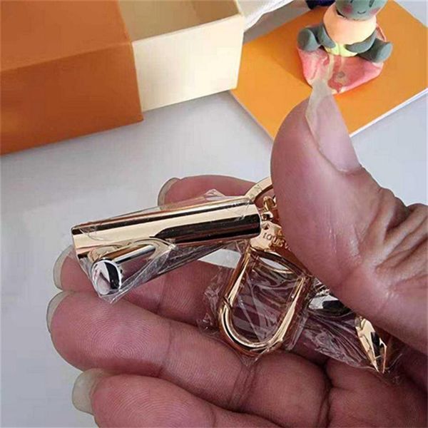high qualtiy brand designer keychain key rings fashion purse pendant car chain charm bag keyring trinket gifts accessories with box dus341z, Slivery;golden
high qualtiy brand designer keychain key rings fashion purse pendant car chain charm bag keyring trinket gifts accessories with box dus341z, Slivery;golden