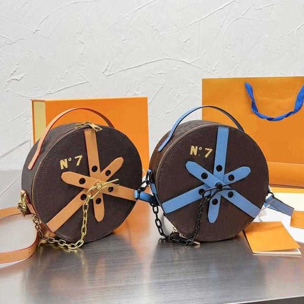 designer luxury women bag louiss handbags totes bags womens crossbody handbag loulou lvs fashion capacity versatile shoulder pursest 5a qual
designer luxury women bag louiss handbags totes bags womens crossbody handbag loulou lvs fashion capacity versatile shoulder pursest 5a qual