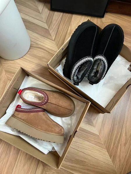 2022 ultr mini platform boot designer woman winter ankle australia snow boots thick bottom real leather warm fluffy booties with fur, Black
2022 ultr mini platform boot designer woman winter ankle australia snow boots thick bottom real leather warm fluffy booties with fur, Black