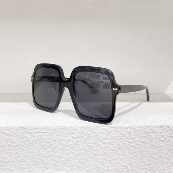 1241 oversized square sunglasses black grey lenses womens summer sunglass shades eyewear with box, White;black
1241 oversized square sunglasses black grey lenses womens summer sunglass shades eyewear with box, White;black