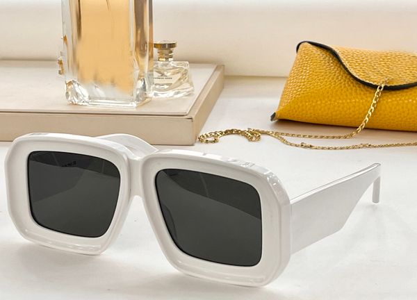 oversized square chain sunglasses for women men 3d white frame dark grey lenses summer sunglass shades eyewear with box, White;black
oversized square chain sunglasses for women men 3d white frame dark grey lenses summer sunglass shades eyewear with box, White;black