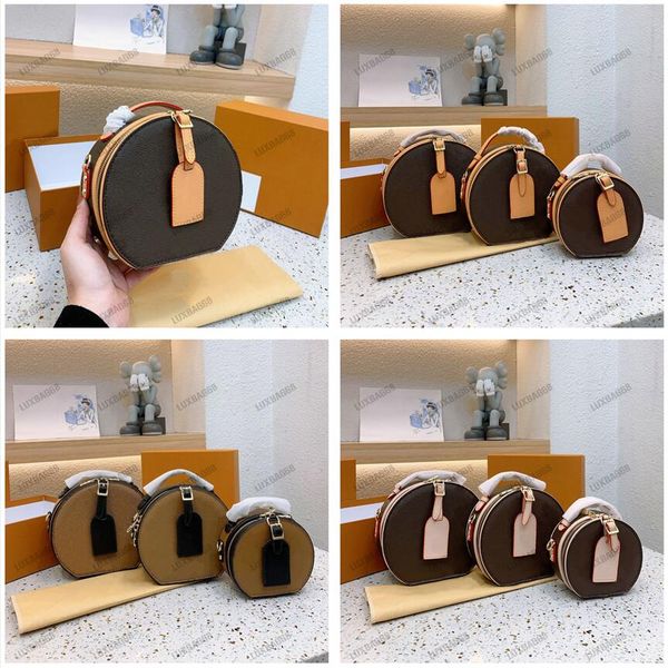 boite chapeau souple mm pm mini shoulder bag chic hat box round crossbody bag for women monograms pattern classic designer purse
boite chapeau souple mm pm mini shoulder bag chic hat box round crossbody bag for women monograms pattern classic designer purse
