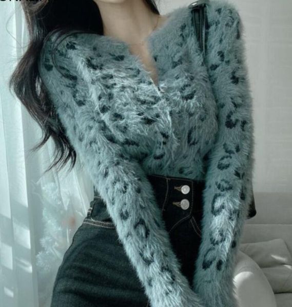 women's sweaters leopard single breasted knitted cardigan korean fashion chic autumn winter fluffy sweate, White;black
women's sweaters leopard single breasted knitted cardigan korean fashion chic autumn winter fluffy sweate, White;black