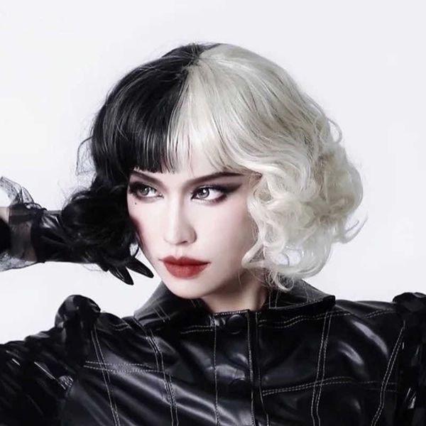 hair lace wigs black and white witch kuira cos wig shake o tape cargo girl short volume head cover
hair lace wigs black and white witch kuira cos wig shake o tape cargo girl short volume head cover