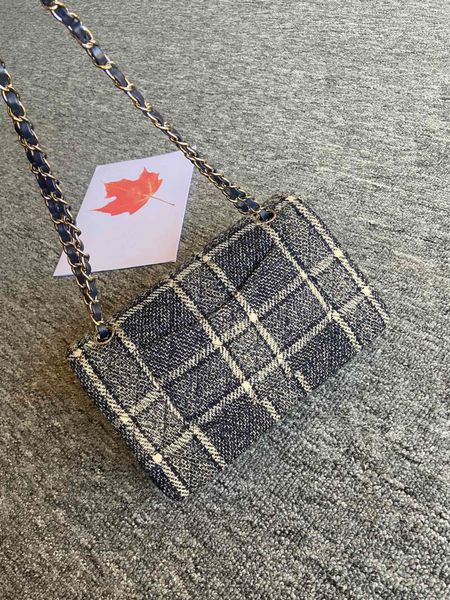 famous brand women designer shoulder bag leather chain cross body womens handbag crossbody bag purse
famous brand women designer shoulder bag leather chain cross body womens handbag crossbody bag purse