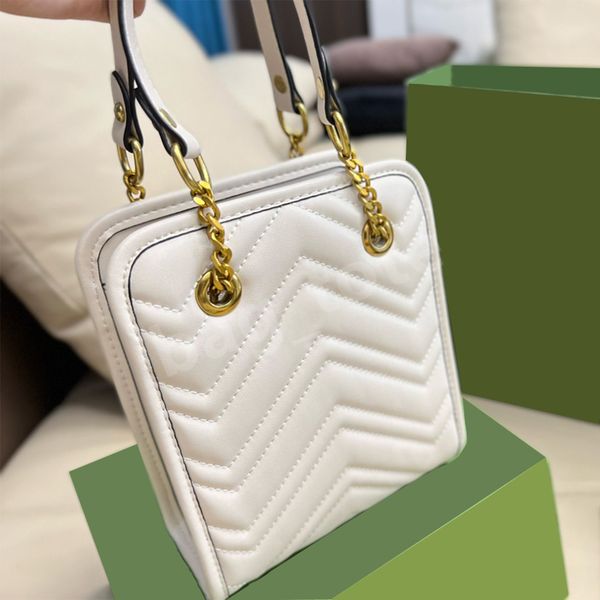 lady shoulder bags fashion designer classic style tote women temperament handbag delicate shopping bag luxury wallets multiple colors
lady shoulder bags fashion designer classic style tote women temperament handbag delicate shopping bag luxury wallets multiple colors