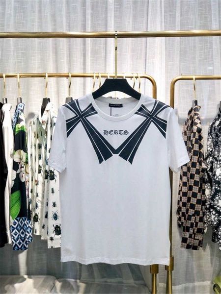 early spring half sleeve lovers print ch sanskrit short t-shirt youth leisure crew neck, White;black
early spring half sleeve lovers print ch sanskrit short t-shirt youth leisure crew neck, White;black