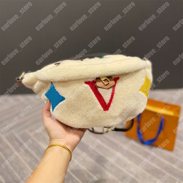 multicolour teddy waistbag designer bum bag womens men luxury cashmere crossbody shoulder bags winter fuzzy bumbag fashion fannypack wallet
multicolour teddy waistbag designer bum bag womens men luxury cashmere crossbody shoulder bags winter fuzzy bumbag fashion fannypack wallet