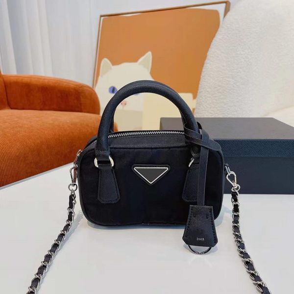 mini pillow bags designer bags woman crossbody tote bag luxury handbag single shoulder fashion tiny phone purse chain cross body nylon 5a
mini pillow bags designer bags woman crossbody tote bag luxury handbag single shoulder fashion tiny phone purse chain cross body nylon 5a
